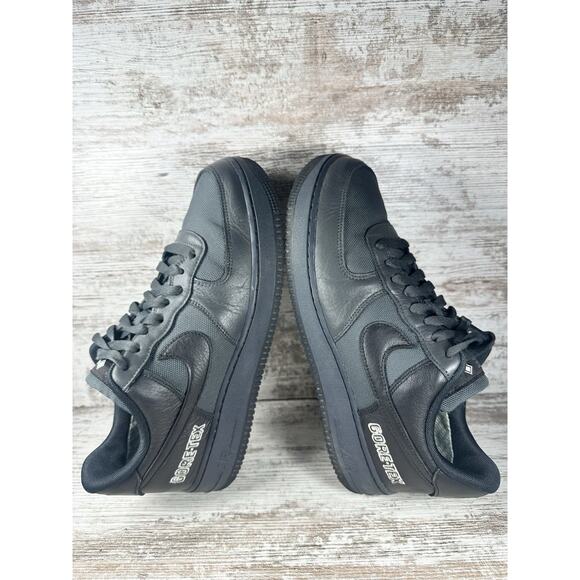 Men\'s Nike Air Force 1 GTX Black Low Top Sneakers Sz 10 EUC!
